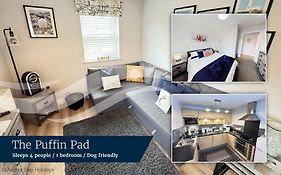 The Puffin Pad - Part Of The The Bay Filey Holiday Village With Pool, Gym And Direct Beach Access, Pub, Restaurant, Tennis And Meadows Walks